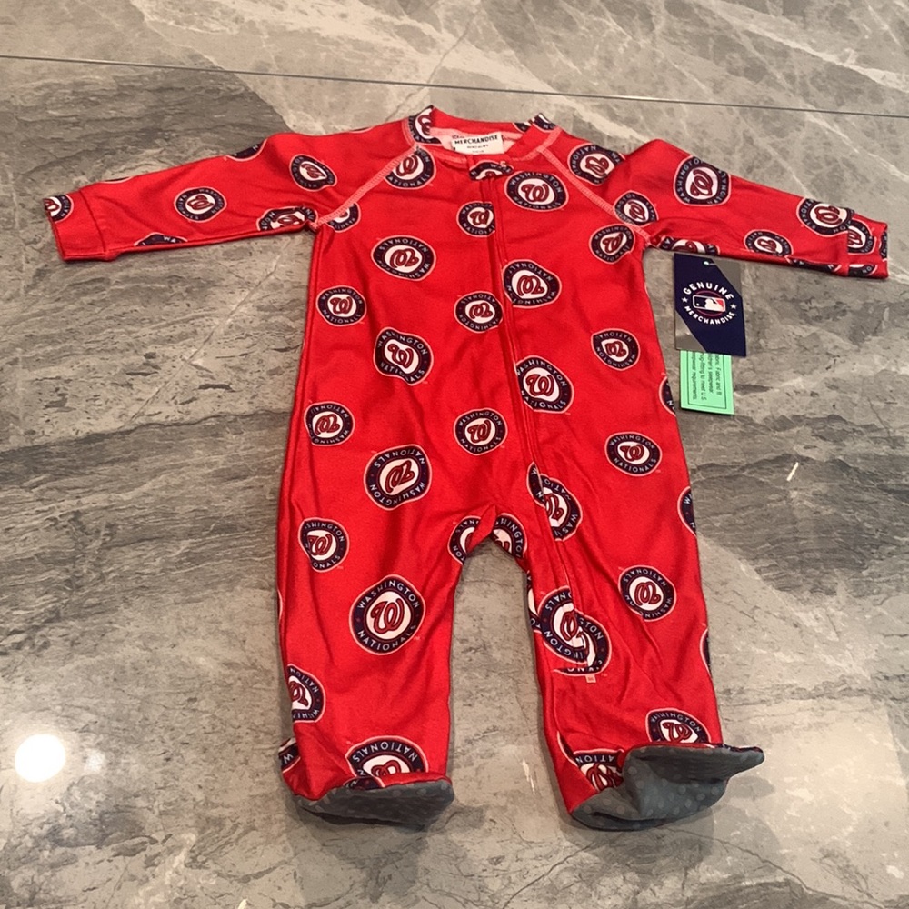 Genuine Merchandise Washington Nationals Baseball Zip Up Sleeper Footie Pajamas